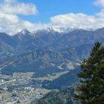 アルピナ湯沢高原❄️高い山は初冠雪です。